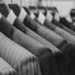 Oblečenie pre zosnulého: Ako vybrať s úctou a dôstojnosťou